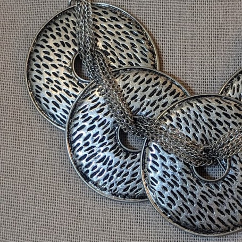 Premier Designs Common Thread Necklace - Picture 3 of 6